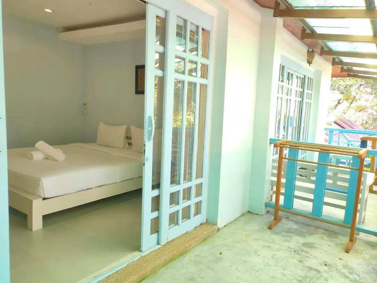 Banana Beach Resort Ko Lanta 3*,