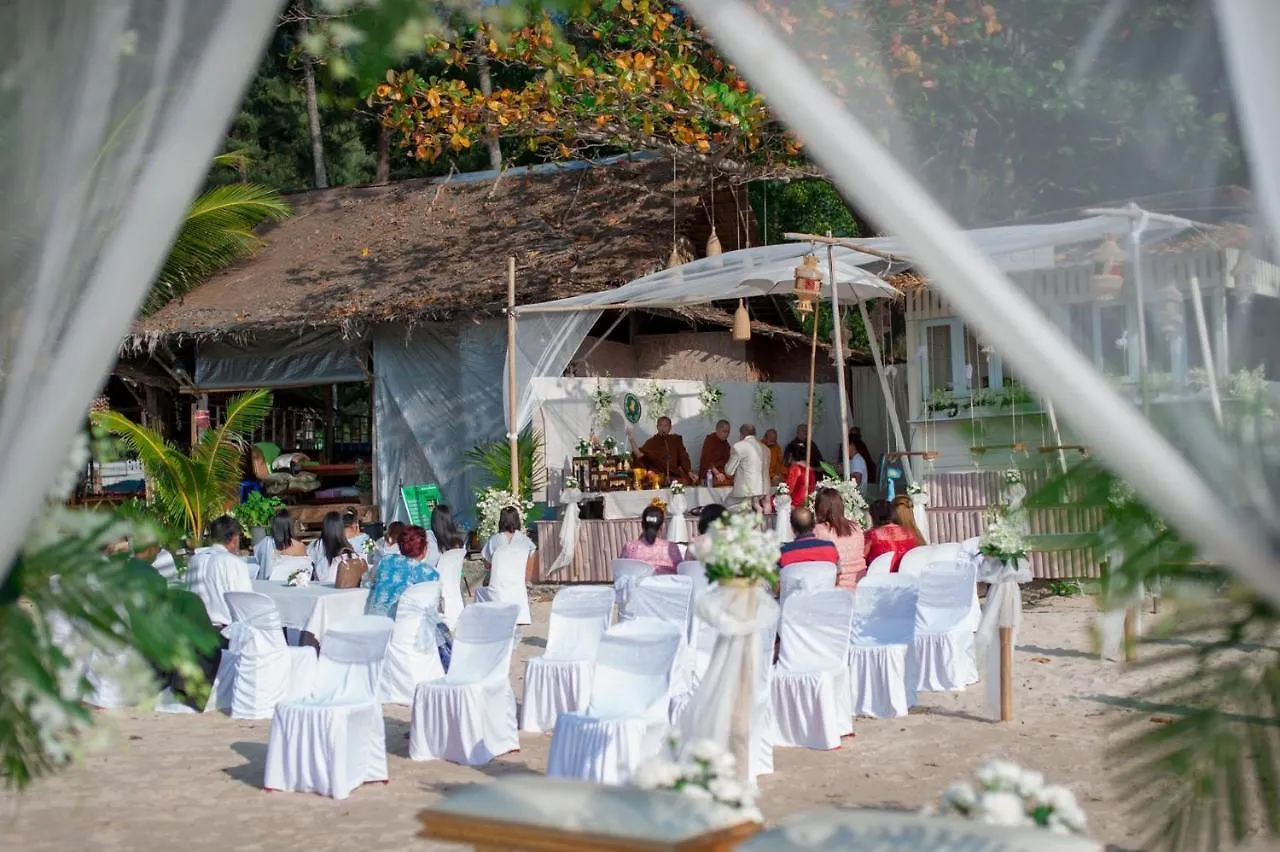 Banana Beach Resort Ko Lanta