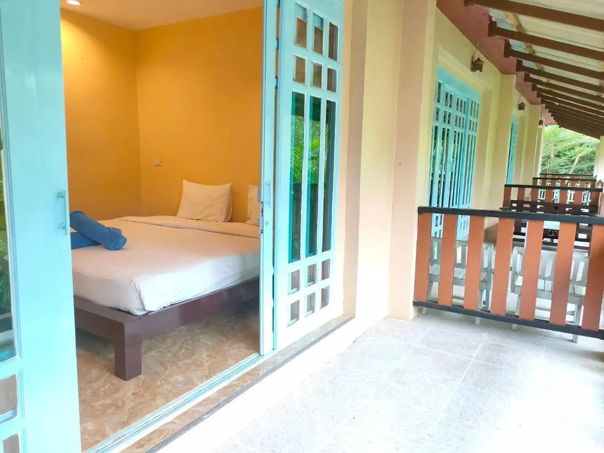 Banana Beach Resort Ko Lanta 3*,  Thailand