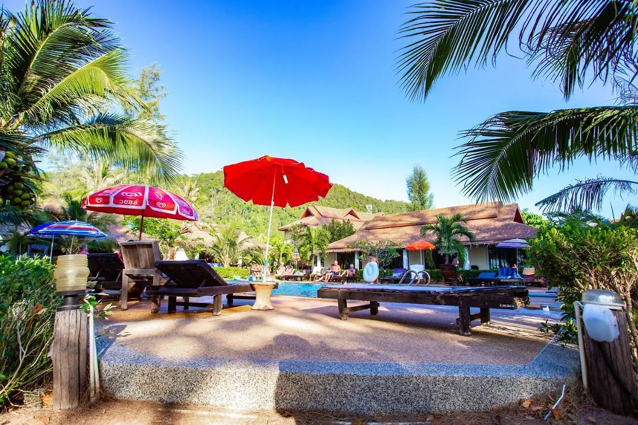 Banana Beach Resort Ko Lanta 3*,  Thailand